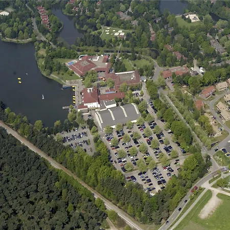 Luxurious Villa With Sauna Weert