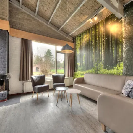 Luxurious Villa With Sauna Weert
